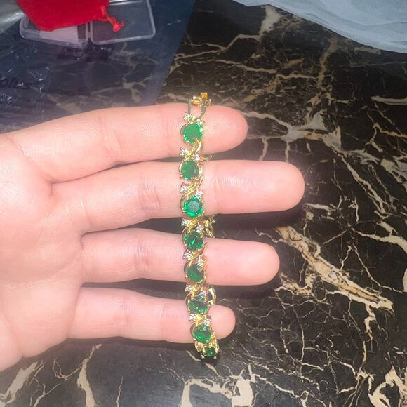 Neiman Marcus 18k Gold Plated Emerald Gemstone Round CZ Bracelet - Picture 3 of 4